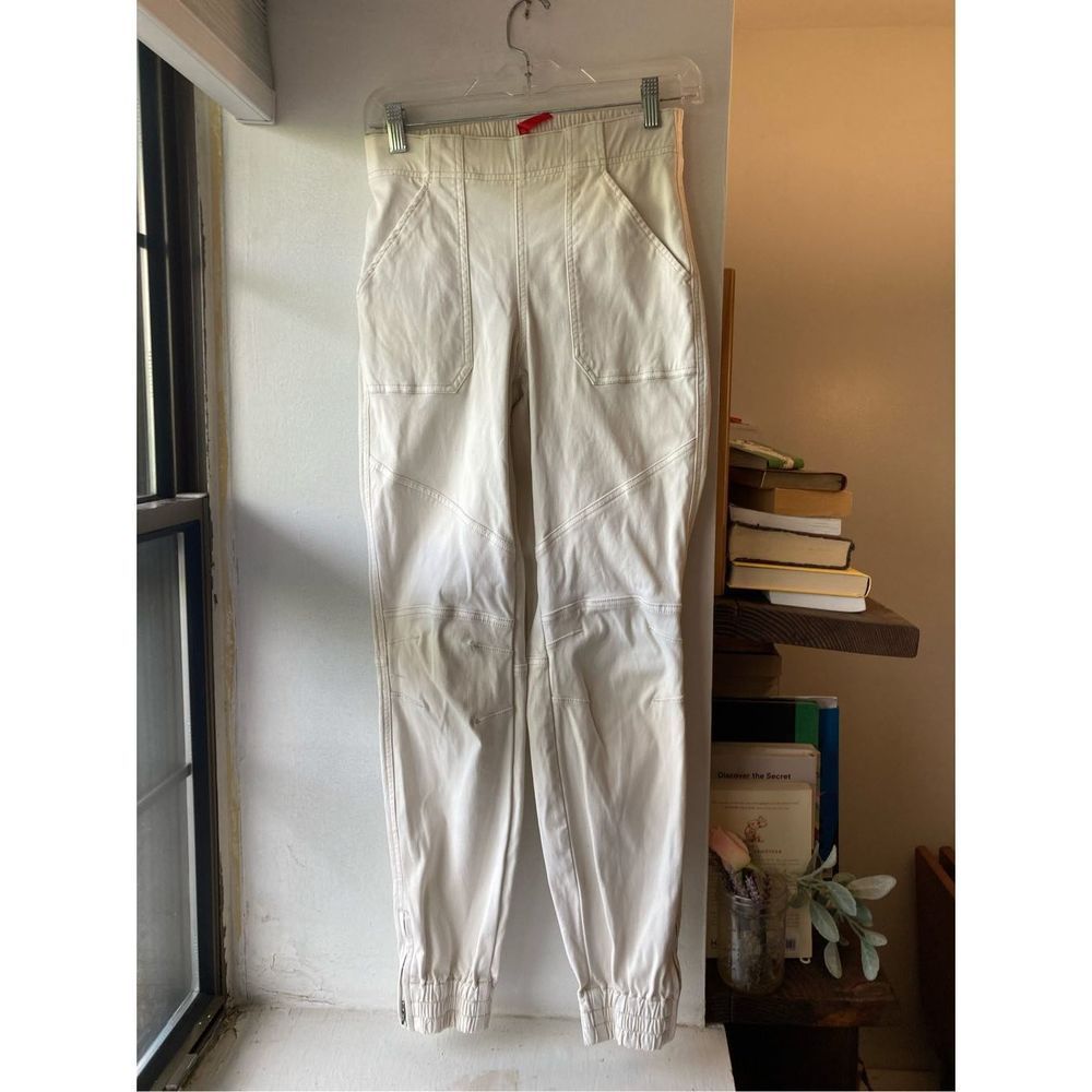 Women's White Elastic-Waist Jogger Jeans